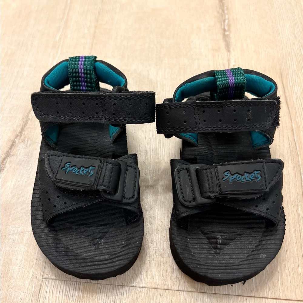Vintage 90s sprockets sandals